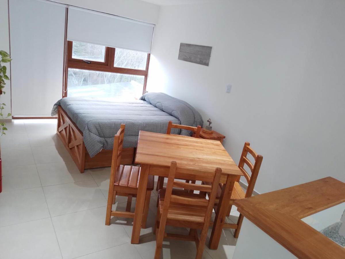 Departamento Centrico Krenn Apartment Ushuaia Bagian luar foto